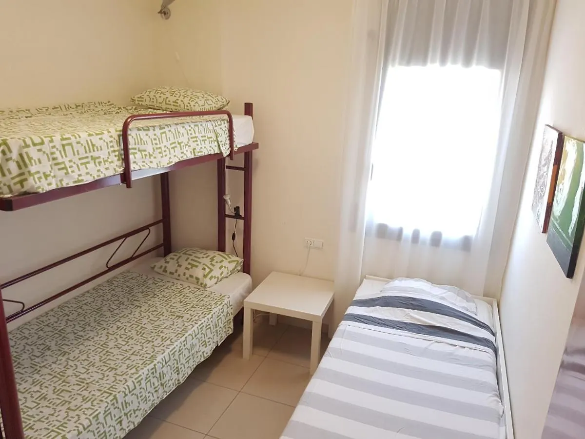Beautiful Apartment 75M2 With View At The Beach, Pool, Parking Roses Spain