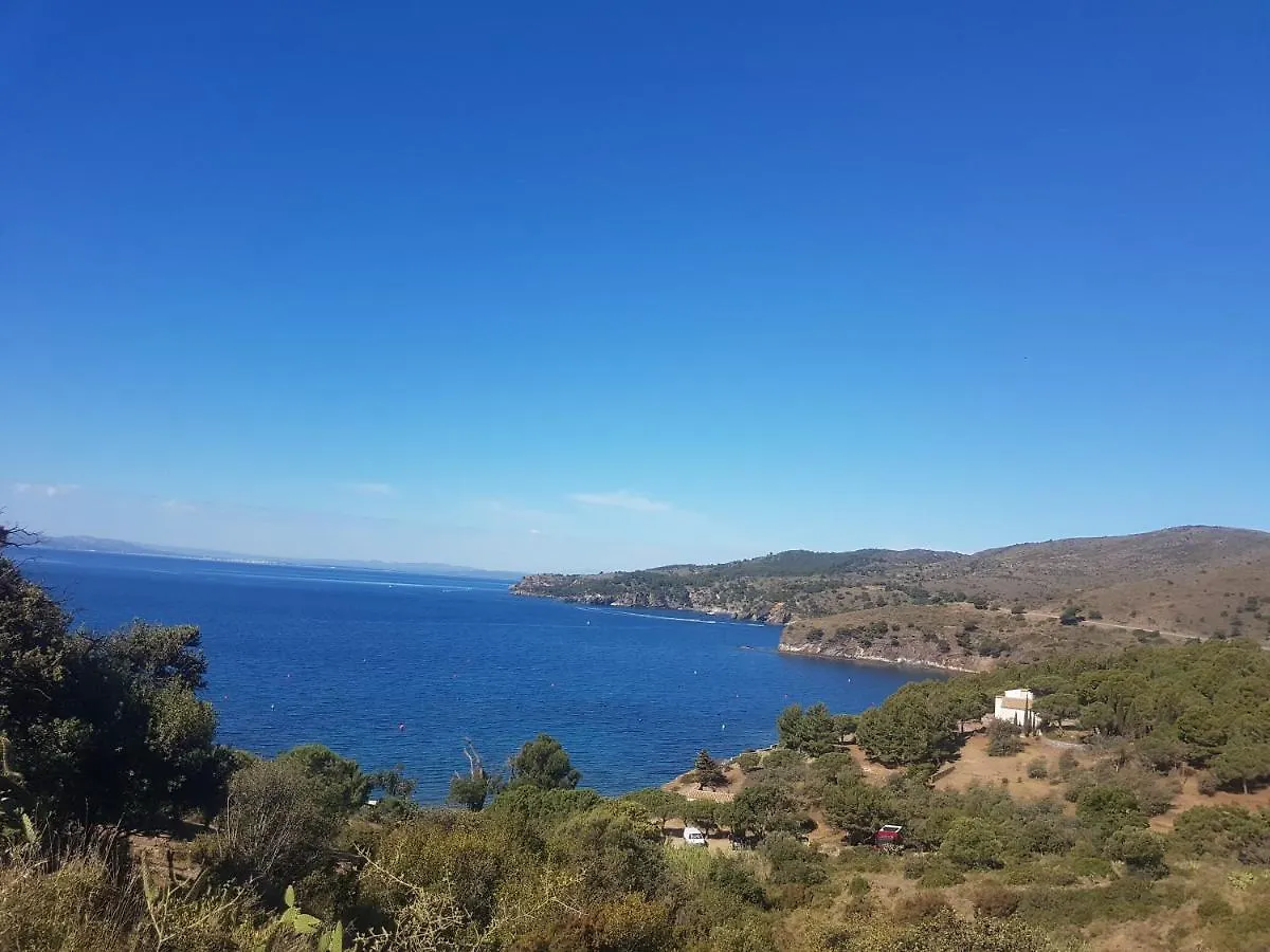 Beautiful Apartment 75M2 With View At The Beach, Pool, Parking Roses Spain